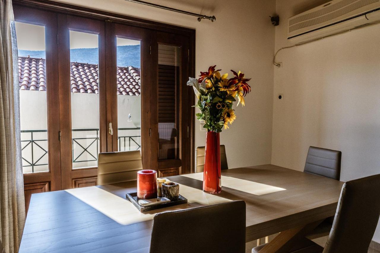 Cactus Maisonette Near Airport Villa Pórto Ráfti Kültér fotó
