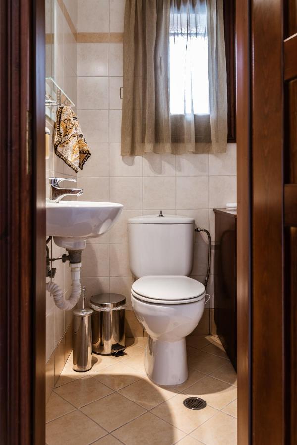Cactus Maisonette Near Airport Villa Pórto Ráfti Kültér fotó