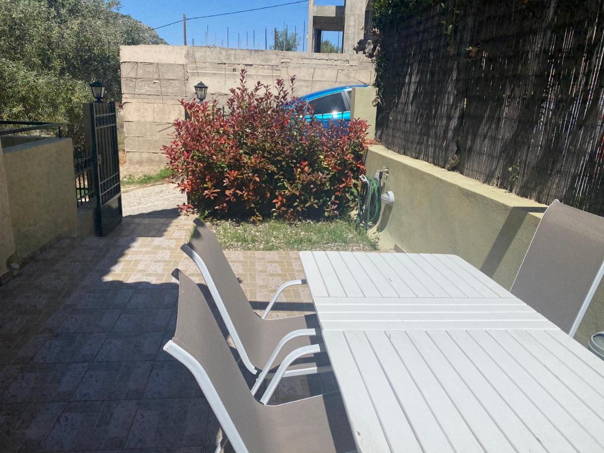 Cactus Maisonette Near Airport Villa Pórto Ráfti Kültér fotó